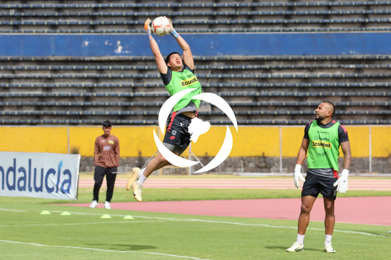 FBL-LIGA-PRO-ECUABET-SERIEB-CUNIBURO-VARGAS-TORRES