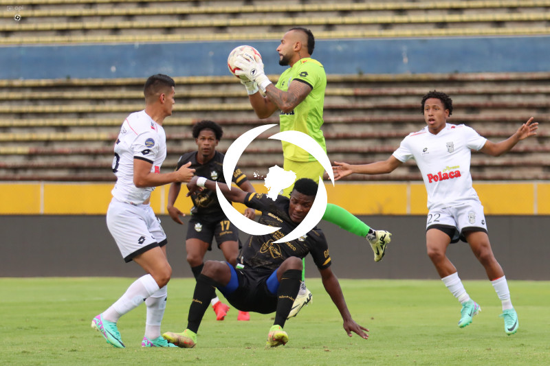 FBL-LIGA-PRO-ECUABET-SERIEB-CUNIBURO-VARGAS-TORRES