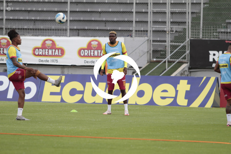 FBL- LIGAPRO-AUCAS-DELFIN