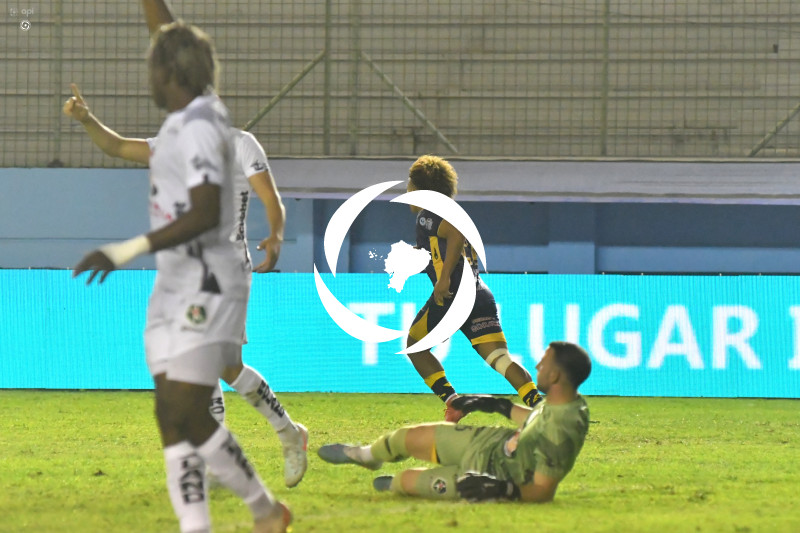 FBL-LIGAPRO-DELFIN-MUSHUC RUNA
