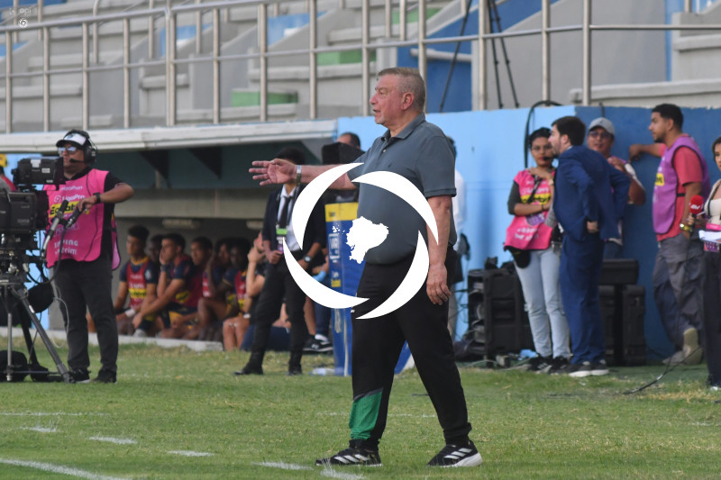 FBL-LIGAPRO-DELFIN-MUSHUC RUNA