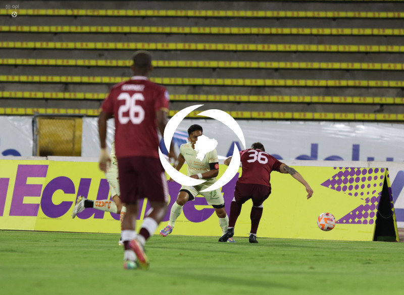 FBL LIGAECUABET VINO TINTO VS ORENSE
