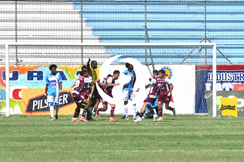 FBL-LIGA ECUABET-MANTA-MACARA