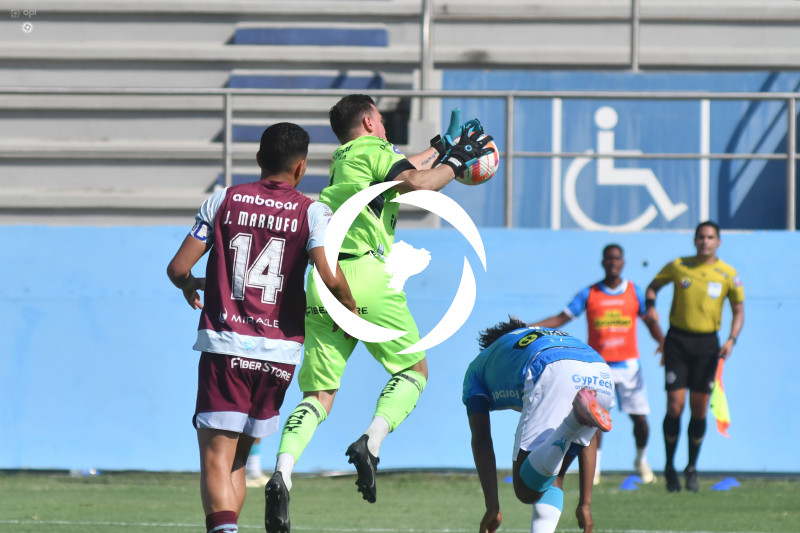 FBL-LIGA ECUABET-MANTA-MACARA