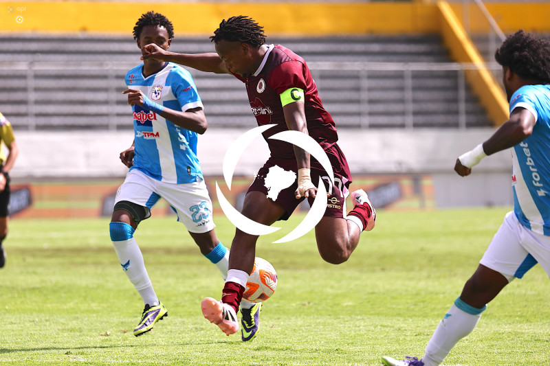 FBL LIGA ECUABET VINOTINTO VS MANTA