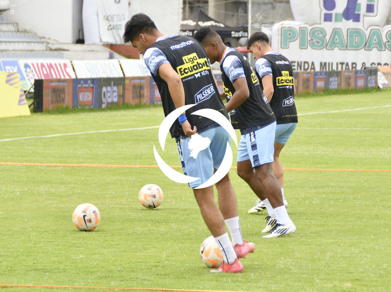 FBL LIGA ECUABET MACARA DELFIN