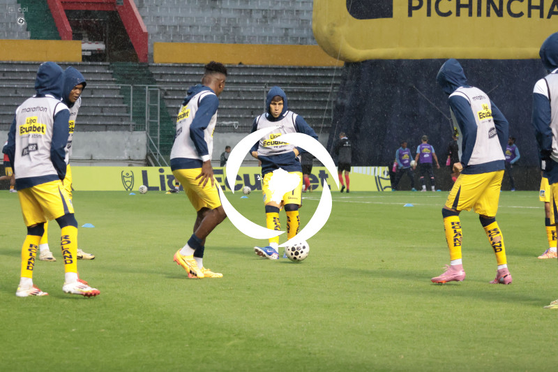 FBL LIGAECUABET CATOLICA VS DELFIN