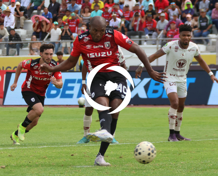 FBL-LIGAECUABET-LEONES FC-MUSHUC RUNA
