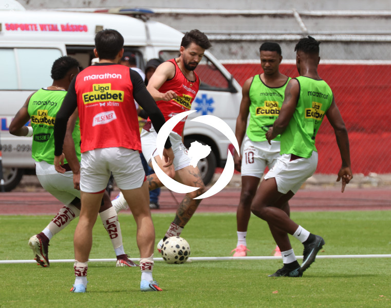 FBL-LIGAECUABET-LEONES FC-MUSHUC RUNA