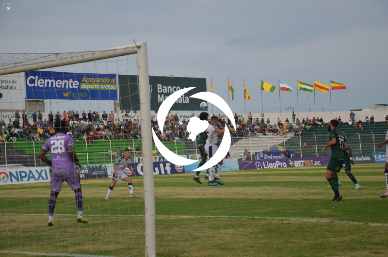 FBL-LIGAPRO-ORENSE-CUMBAYA