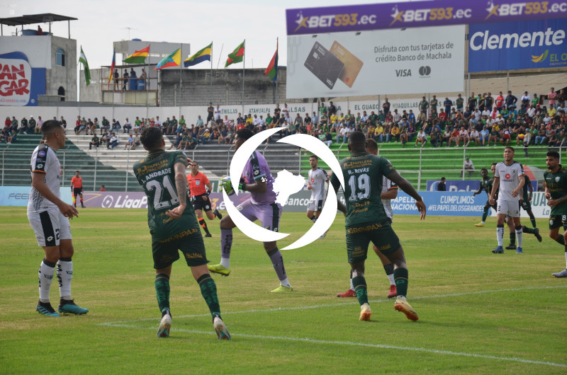 FBL-LIGAPRO-ORENSE-CUMBAYA