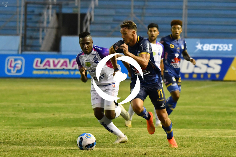 FBL-LIGAPRO-DELFIN-GUALACEO