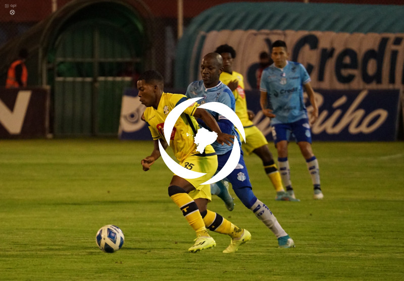 FBL-LIGA-PRO-BET593-SERIE-B-MACARA-VARGAS-TORRES-