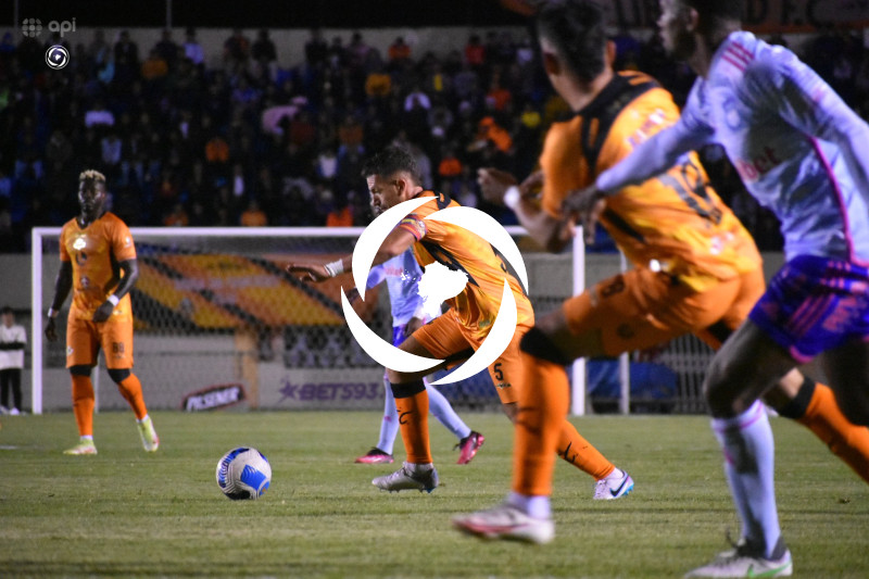 FBL-LIGAPRO-libertad-emelec