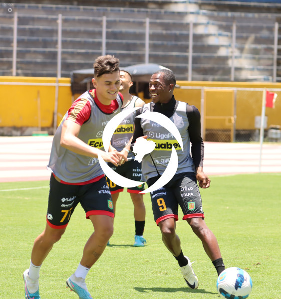 FBL-LIGA-PRO-ECUABET-CATOLICA-CUENCA