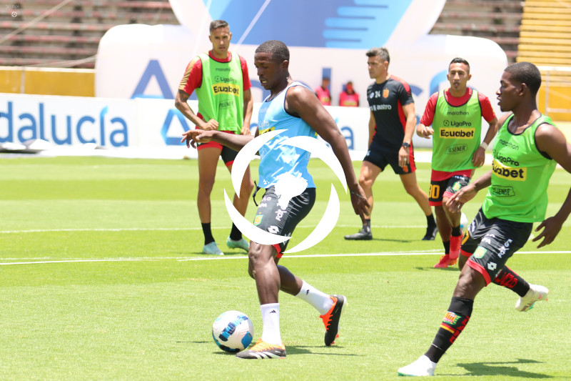 FBL-LIGA-PRO-ECUABET-CATOLICA-CUENCA