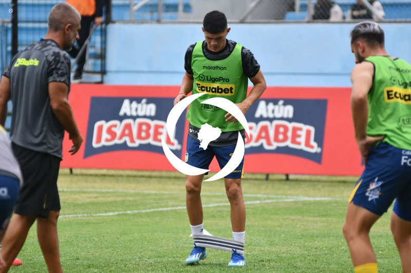 FBL-LIGAPRO-DELFIN-MACARA