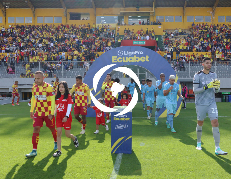 FBL-LIGAPRO-ECUABET-AUCAS-CATOLICA