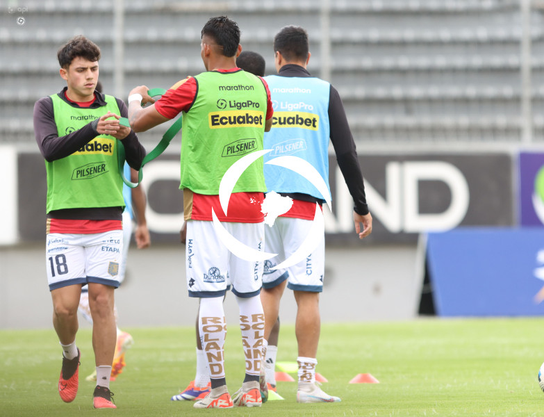 FBL-LIGAPRO-ECUABET-AUCAS-CUENCA