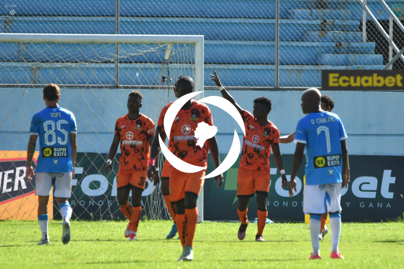 FBL-LIGAPRO-MANTA-LIBERTAD