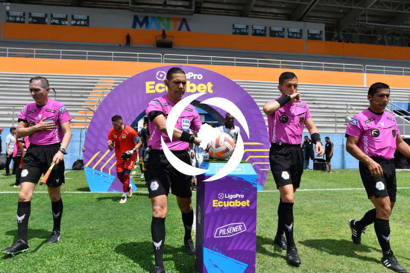FBL-LIGAPRO-DELFIN-AUCAS