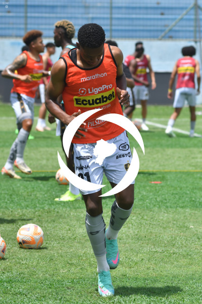 FBL-LIGAPRO-DELFIN-AUCAS