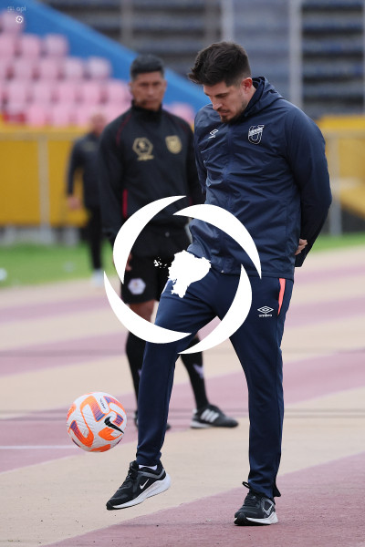 FBL LIGA PRO U CATOLICA VS BARCELONA