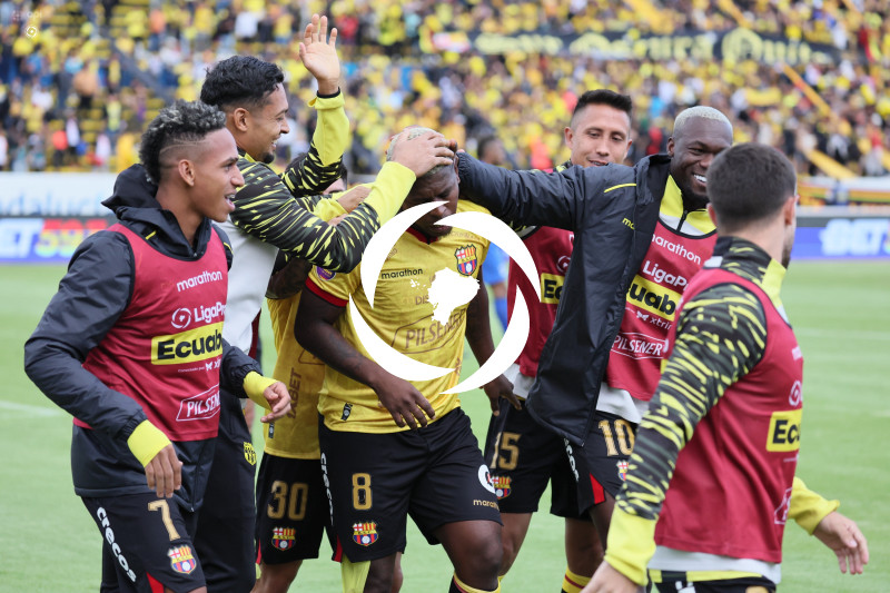 FBL LIGA PRO U CATOLICA VS BARCELONA