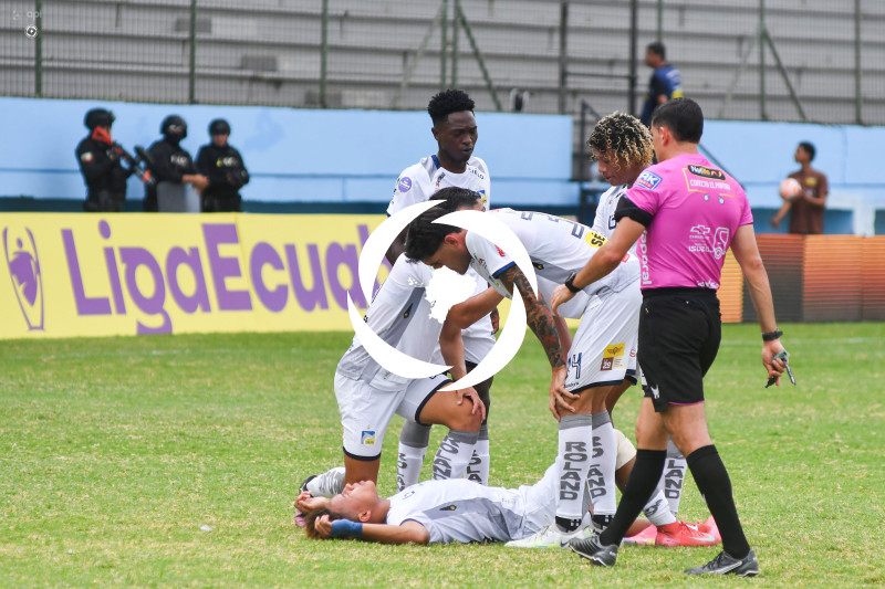 FBL-LIGAPRO-DELFIN-MANTA