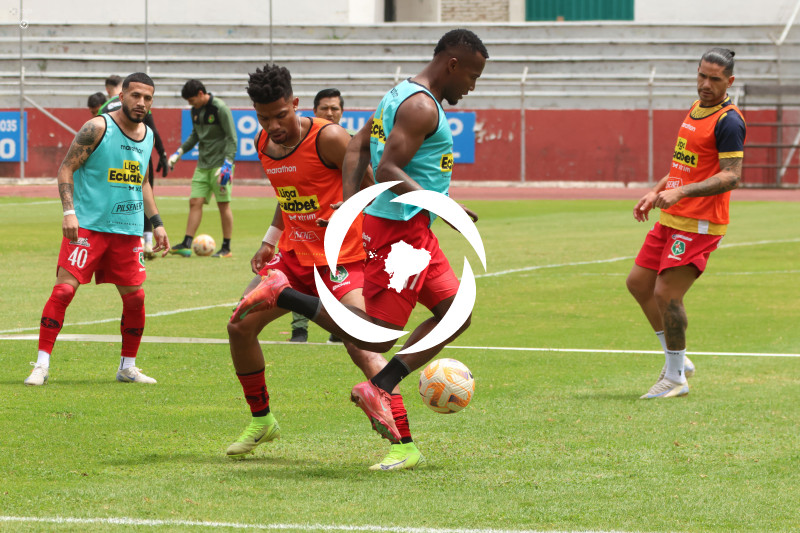 FBL-LIGAPRO-ECUABET-VINO TINTO-MUSHUC RUNA