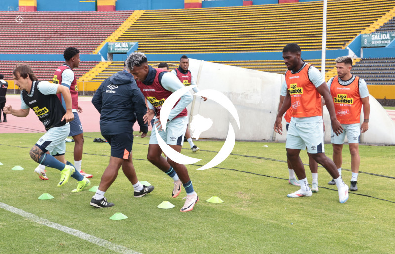 FBL LIGAECUABET VINOTINTO VS CATOLICA