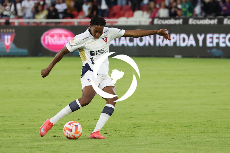 FBL LIGA ECUABET LIGA DE QUITO LDU VS MACARÃ