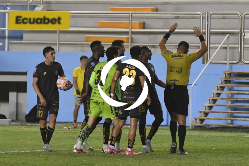 FBL-LIGA ECUABET-MANTA-AUCAS