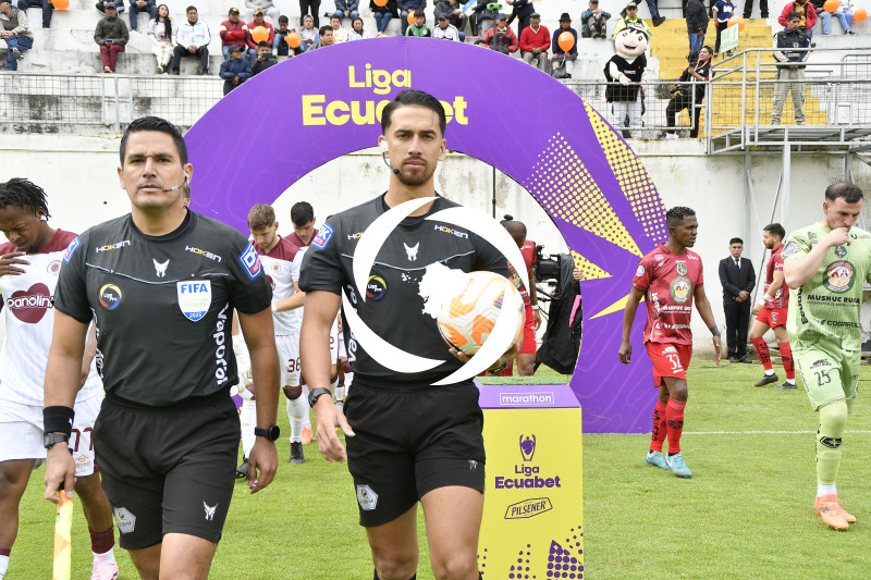 FBL LIGA ECUABET MUSHUC RUNA VINO TINTO