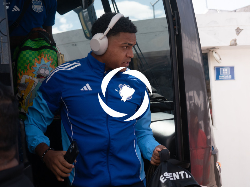 FBL LIGA ECUABET NACIONAL VS EMELEC