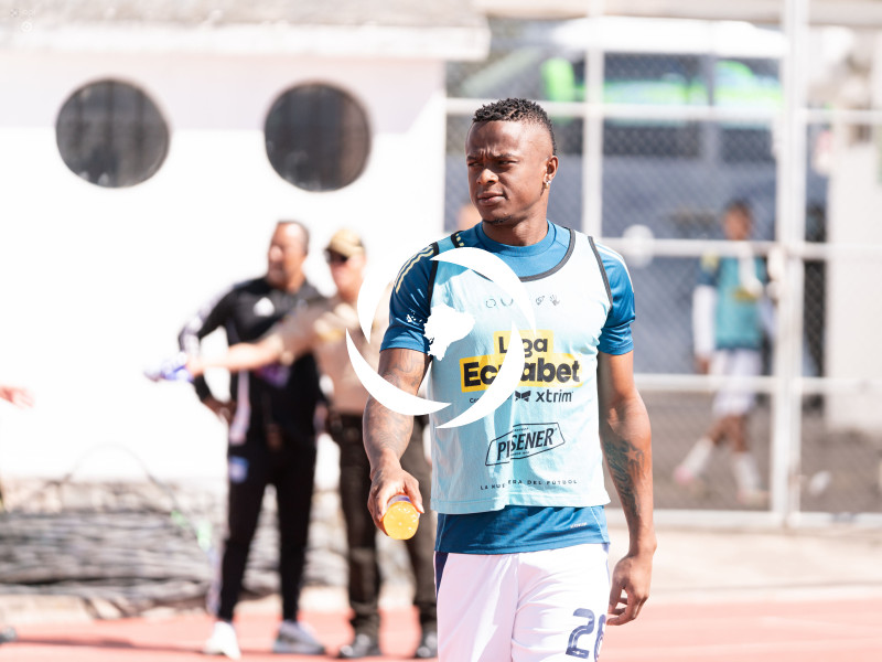 FBL LIGA ECUABET NACIONAL VS EMELEC
