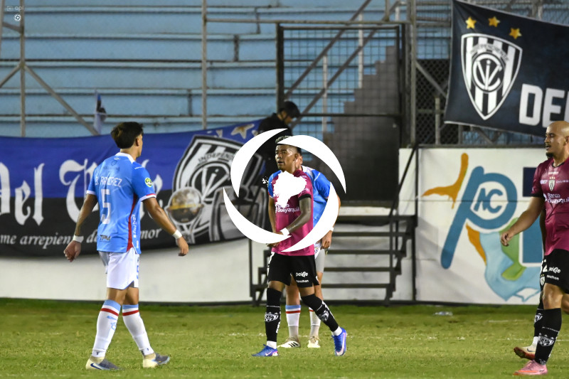 FBL-LIGA ECUABET-MANTA-IDV