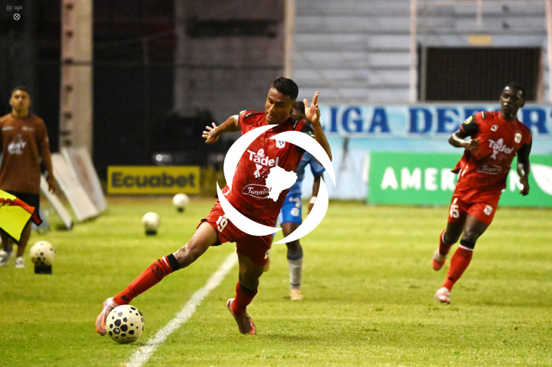 FBL-LIGA ECUABET-MANTA-MACARA