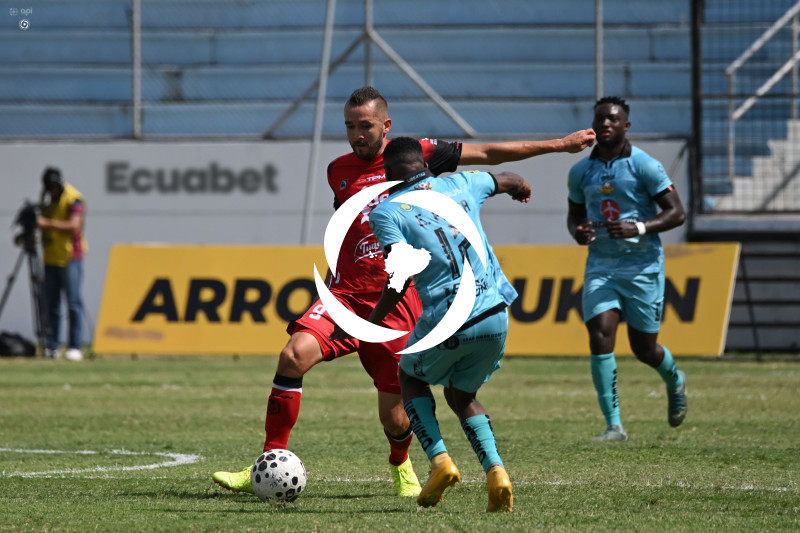 FBL-LIGA ECUABET-MANTA-LIBERTAD